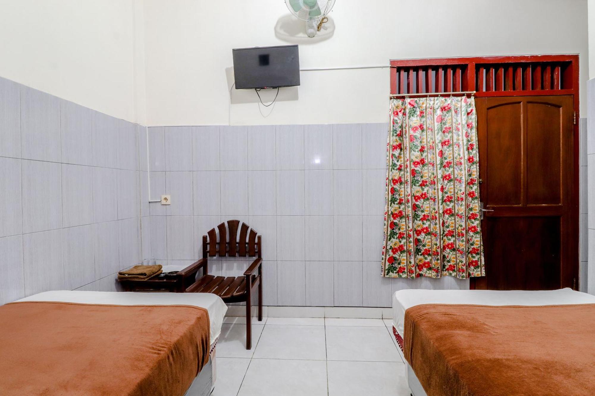 Hotel Bintang Malang Exterior photo